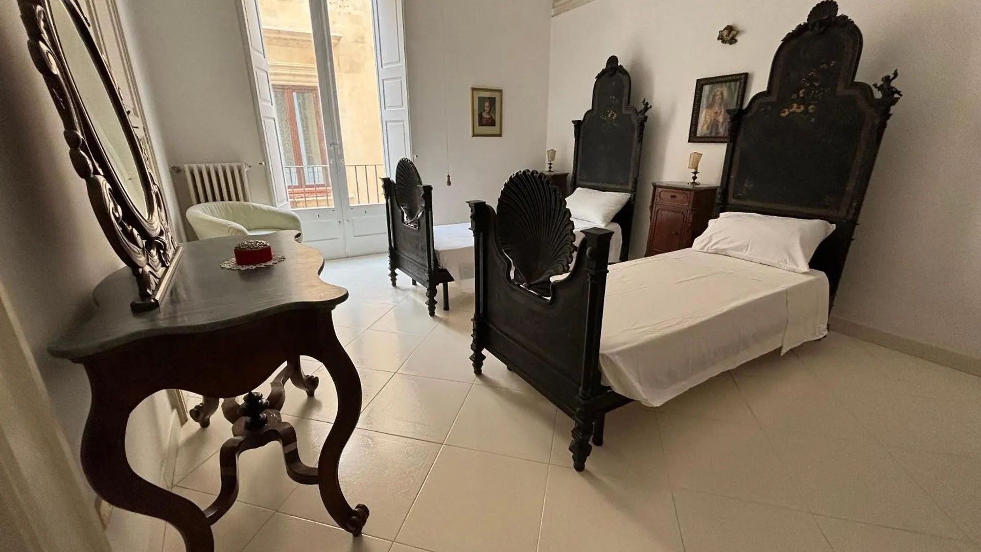 Palazzo Quey Apartment Lecce Italy