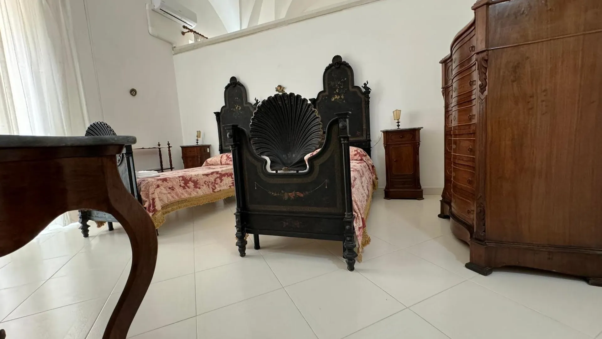 Palazzo Quey Apartment Lecce Italy